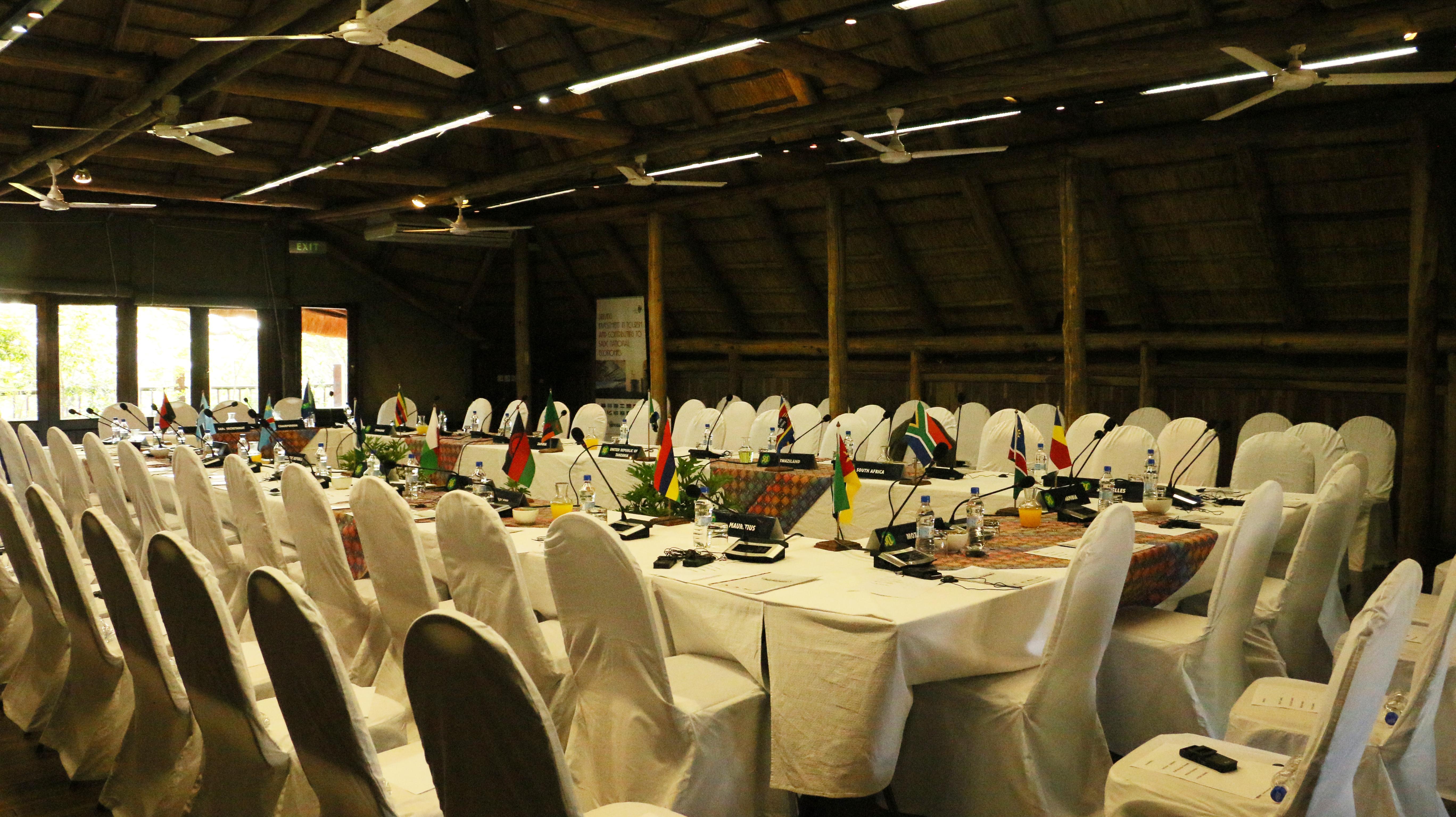 Lokuthula Lodges Victoriawatervallen Buitenkant foto