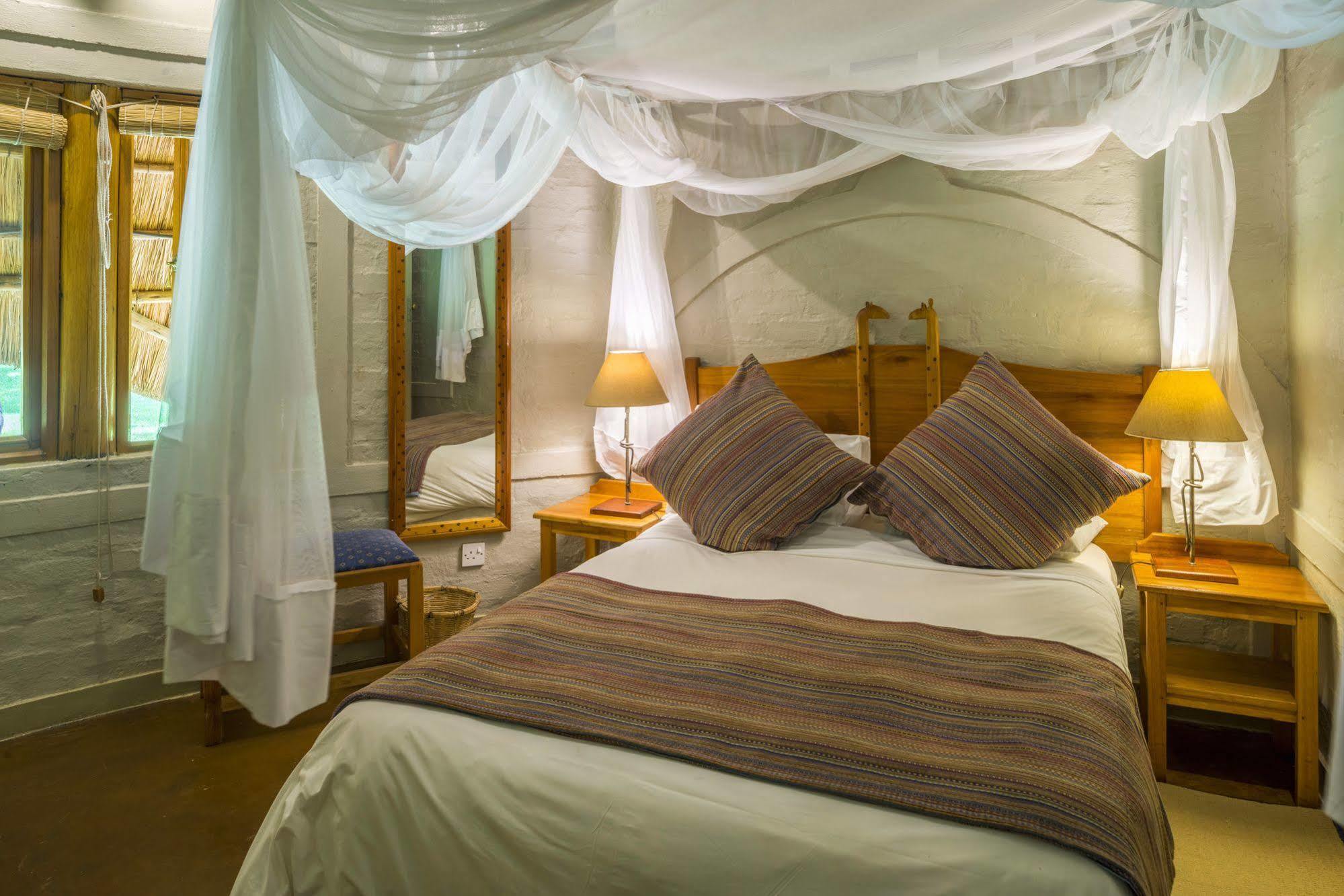 Lokuthula Lodges Victoriawatervallen Buitenkant foto