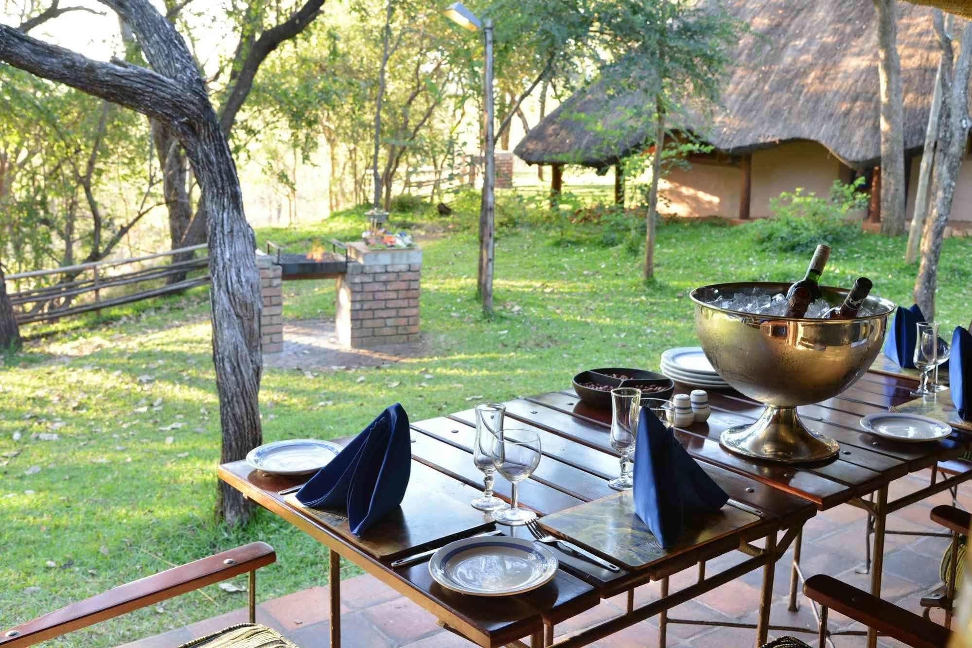 Lokuthula Lodges Victoriawatervallen Buitenkant foto